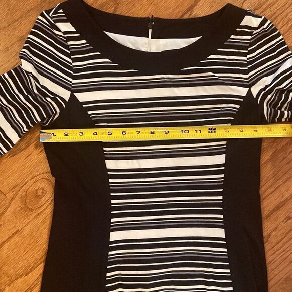 White House Black Market dress, black and white, size small - Picture 7 of 8